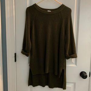 MOTE HIGH/LOW SWEATER